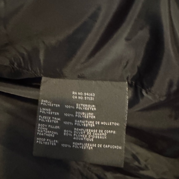 Men's Black Puffer Jacket - Picture 5 of 5